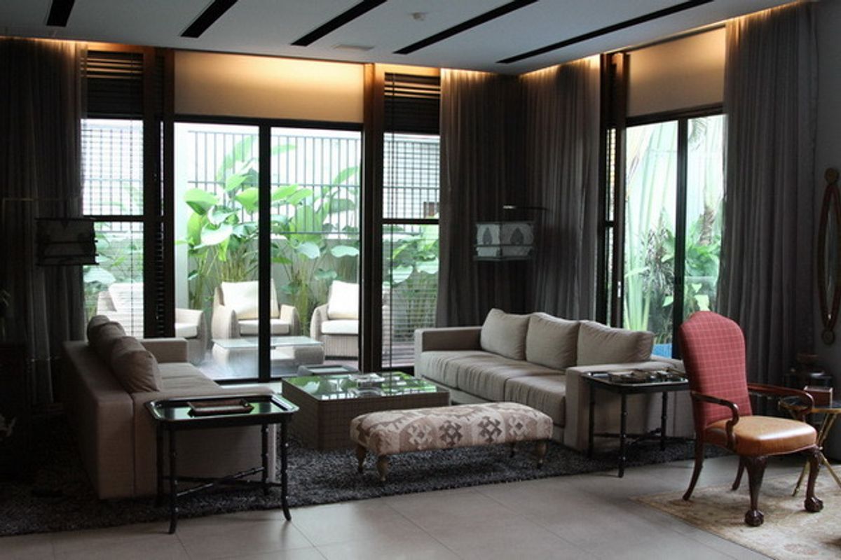 ✨ บ้านหรู Sukhumvit ขนาด 1,200 ตร.ม. 5 ห้องนอน 6 ห้องน้ำ พร้อมสระว่ายน้ำระบบเกลือและสวนส่วนตัว ชั้น 3-4 ปรับแต่งได้ตามต้องการ ใกล้ BTS พร้อมพงษ์
