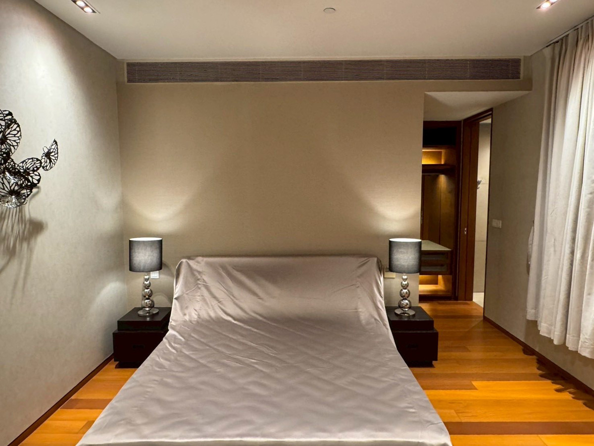 ✨ให้เช่าคอนโดย่านสาทรที่  The Sukhothai residences 2ห้องนอน เฟอร์นิเจอร์ครบ มีลิฟต์ส่วนตัว มีระเบียง ใกล้BTS ศาลาแดง MRT ลุมพินี One Bangkok พร้อมเข้าอยู่