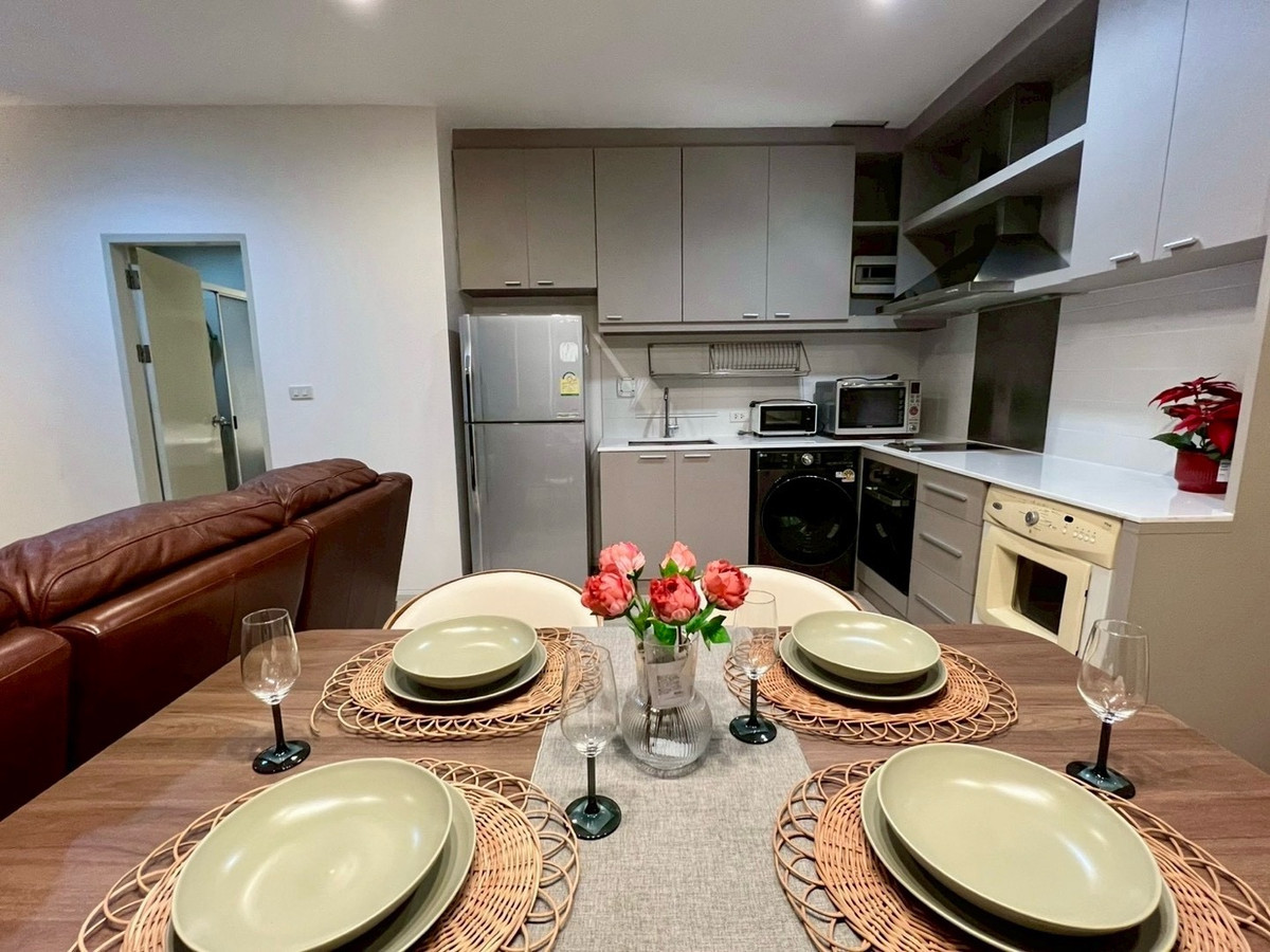 Noble solo for rent!✨ 2 bedroom 84 sq.m fully furnished with good price near BTS Thonglor.