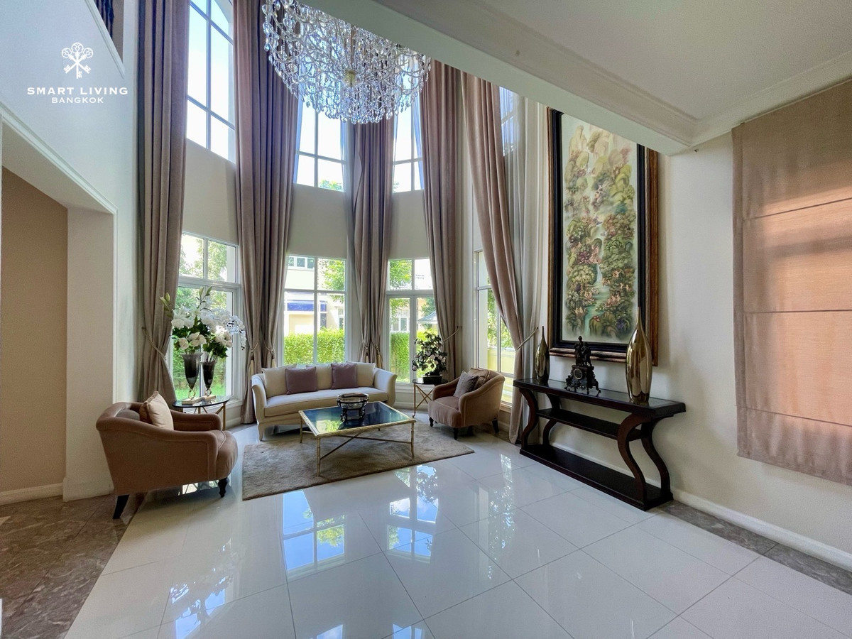 บ้านเดี่ยวหรูหลังใหญ่ในหมู่บ้านเดอะ รอยัล เรสซิเดนซ์ ทำเลเกษตร–นวมินทร์ ติดวิลล่า มาร์เก็ต