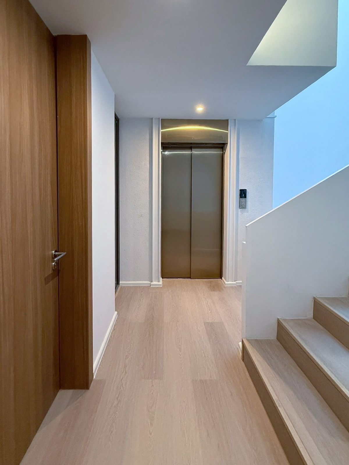 ✨ Townhome / Home Office Luxury | ปรีดี 14 (สุขุมวิท 71) ✨ พื้นที่ระดับพรีเมียม ใกล้เอกมัย–ทองหล่อ เพียงไม่กี่นาที เหมาะทั้งอยู่อาศัยและทำโฮมออฟฟิศในทำเลใจกลางเมือง