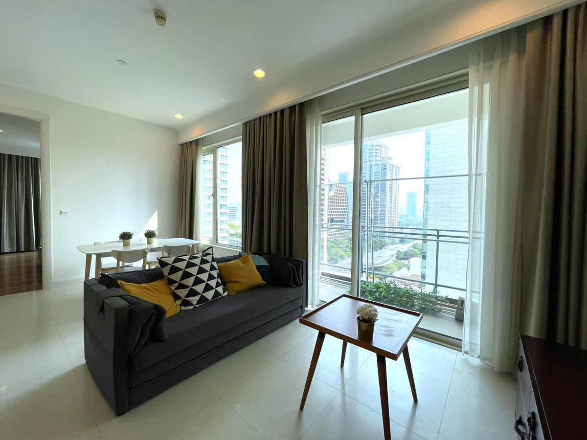 ✨ For Rent Luxury Condo | Q Langsuan | 2 Bed 2 Bath | 106 sqm | BTS Chit Lom | BTS Ratchadamri | Langsuan | Pool View | Garden View | Recently Renovated | Parking Included