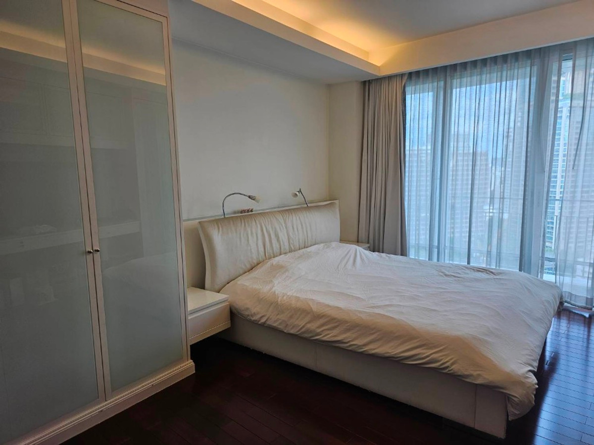 🏢✨ขายคอนโดย่านราชดำริ ที่ บ้านราชประสงค์ 3ห้องนอน ห้องมุม เฟอร์นิเจอร์ครบ วิวสนามกอล์ฟ เดิน5นาทีถึงBTS ราชดำริ
