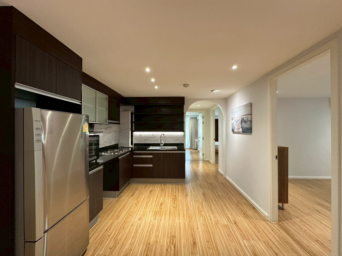 ✨🏢ให้เช่าคอนโดย่านหลังสวน 2+1 ห้องนอน เฟอร์นิเจอร์และเครื่องใช้ไฟฟ้าครบ เดินทางสะดวกใกล้สวนลุมพินี, BTS ราชดำริ, One Bangkok พร้อมเข้าอยู่