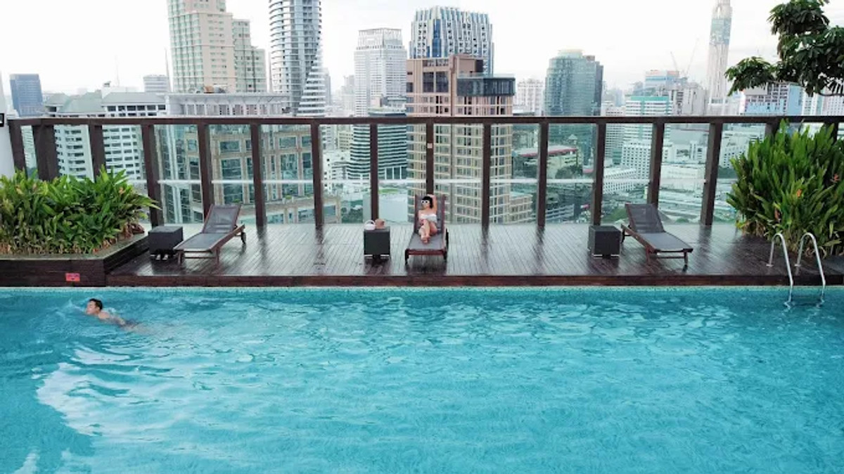 ✨ Rare Spacious Unit in Langsuan – 129 SQ.M. Only 7 MB ใช้ชีวิตใจกลางเมือง บนพื้นที่กว้างขวางหายากในย่านหลังสวน