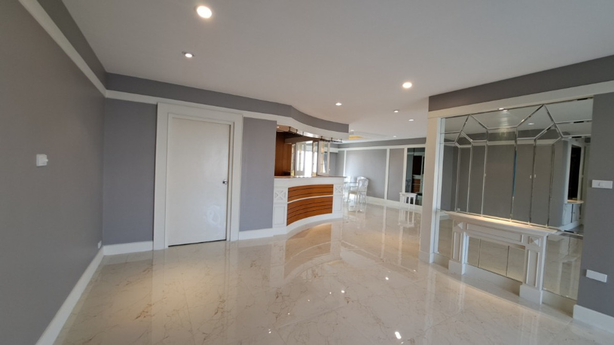 ให้เช่า คอนโด Saichol Mansion 4 ห้องนอน ย่านเจริญนคร – คลองสาน ใกล้ ICONSIAM