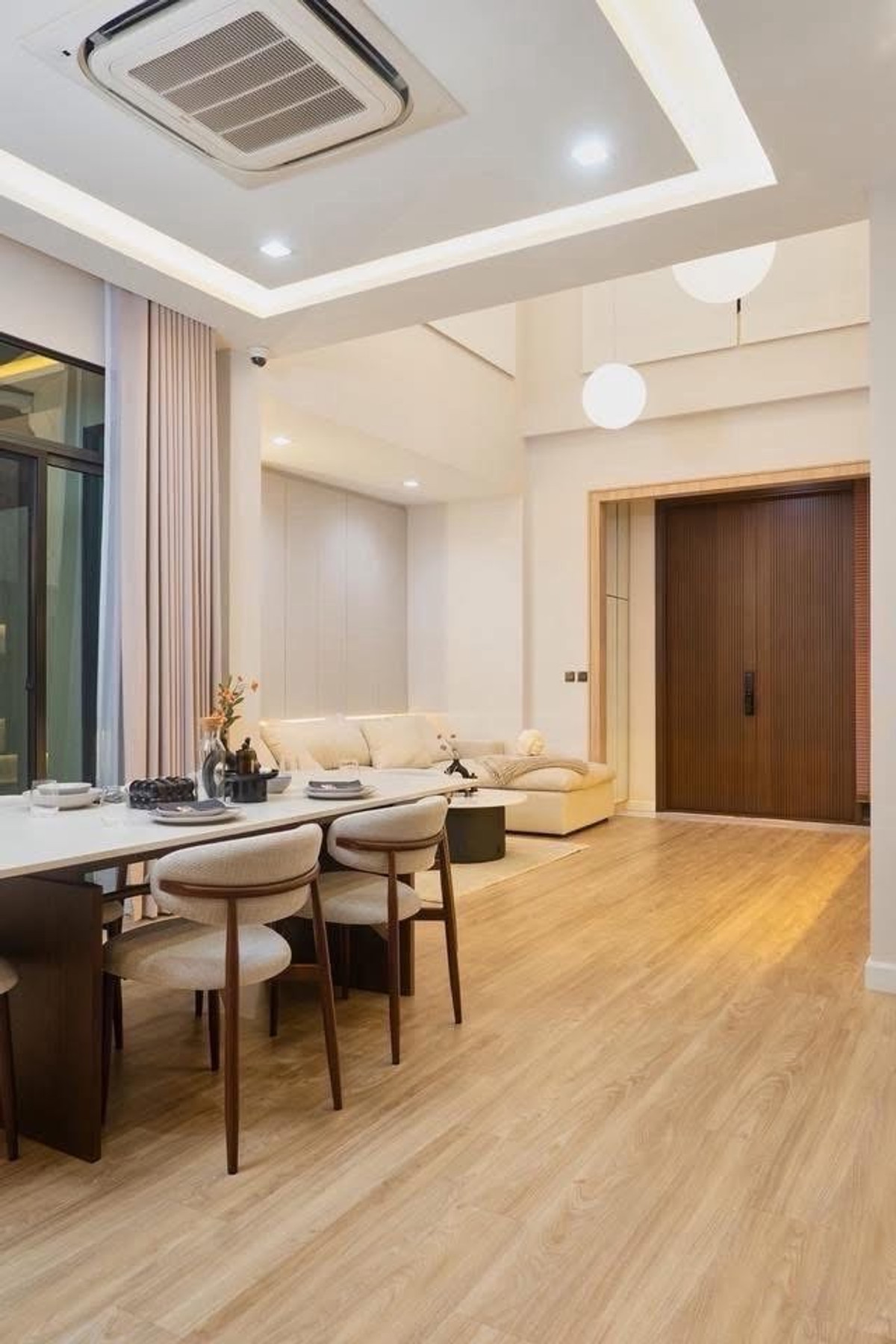 บ้านเดี่ยวหรู ใกล้ BTS ปุณณวิถี สุขุมวิท 101 เลี้ยงสัตว์ได้ ใกล้โรงเรียนนานาชาติ และแหล่งไลฟ์สไตล์