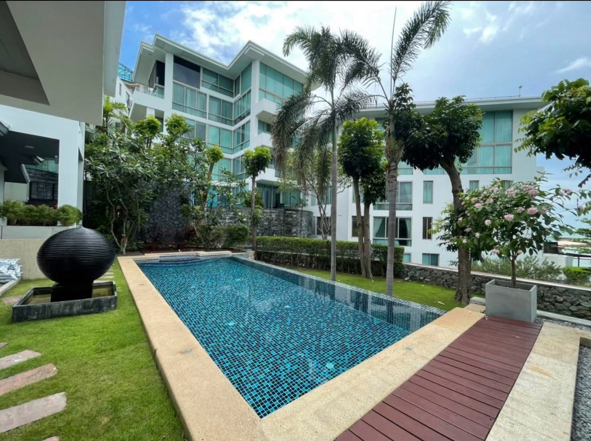 บ้านพูลวิลล่า พัทยา ติดทะเล มีทางลงหาดส่วนตัว วิวทะเล