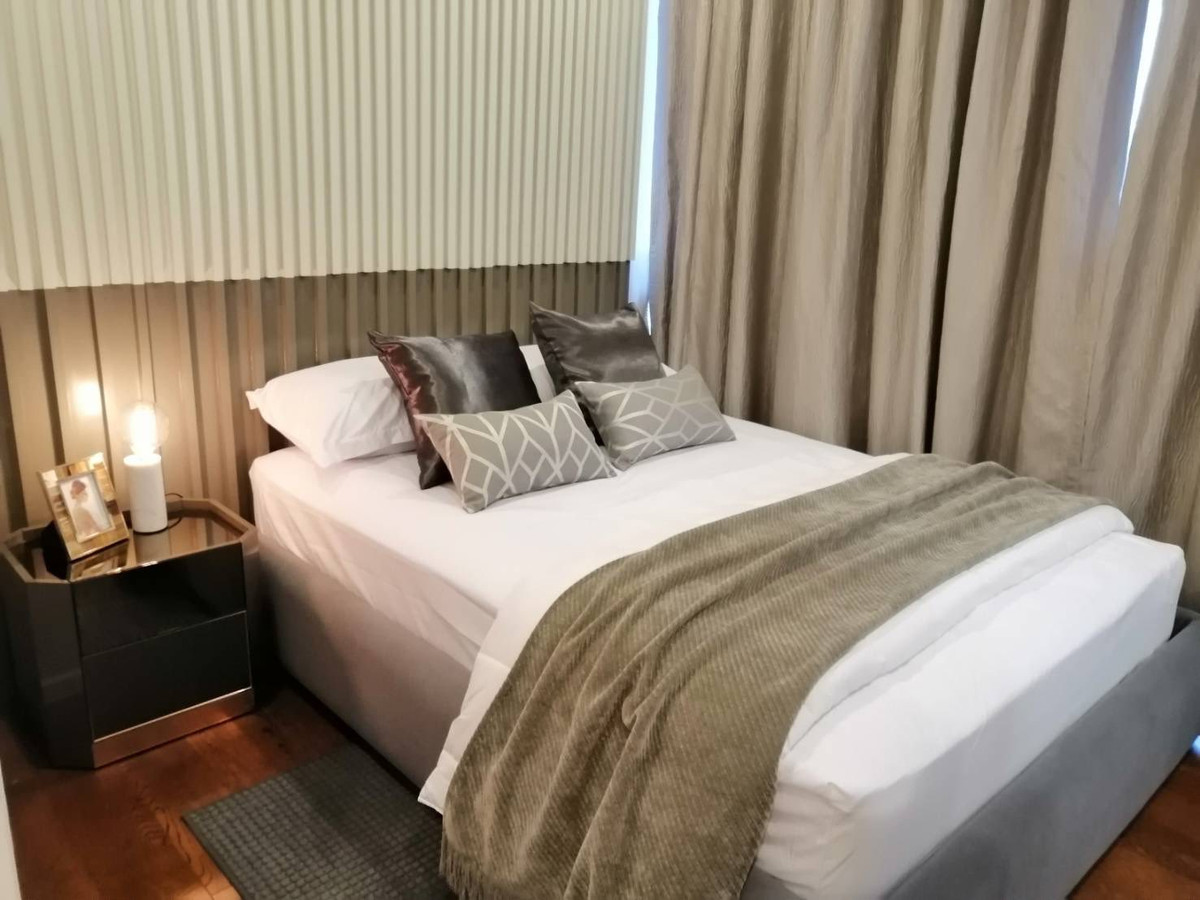 ให้เช่า คอนโด Luxury  The Bangkok Sathorn  2 ห้องนอน 104 ตร.ม.  ลิฟต์แยก ใกล้ BTS  สุรศักดิ์