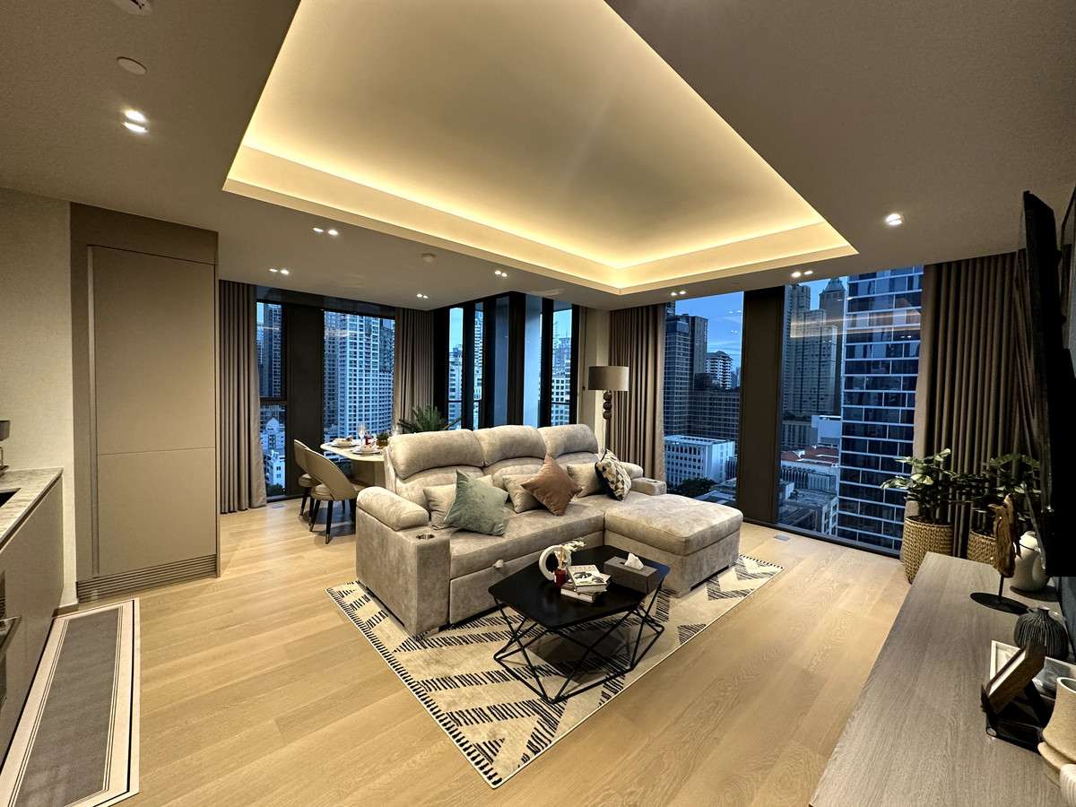 ให้เช่า คอนโด Tonson ONE Residence  1 ห้องนอน 68 ตร.ม.  ใกล้ BTS ชิดลม-เพลินจิต ใกล้ สวนลุมพินี