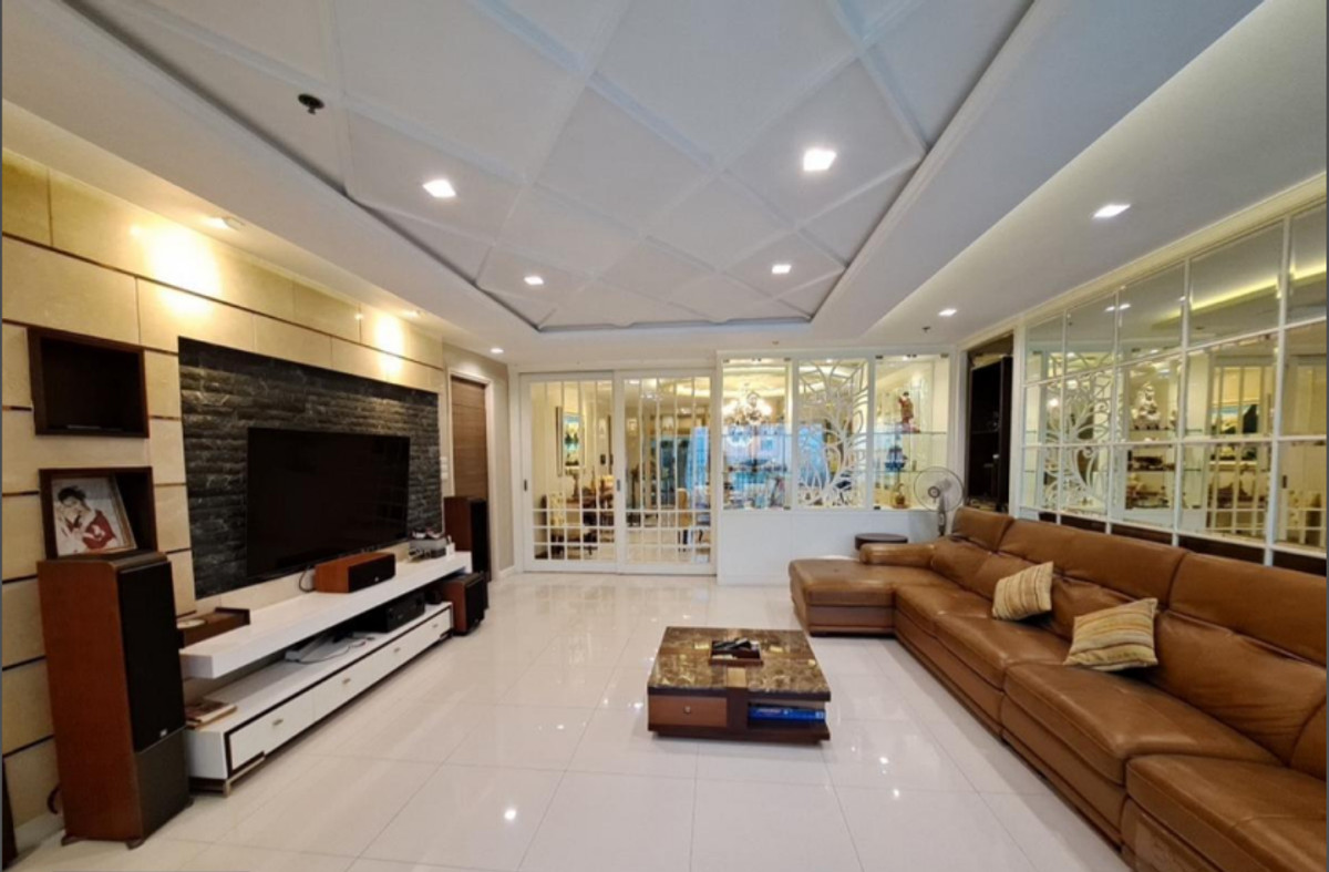 ให้เช่า คอนโด   Supalai Prima Riva  3 ห้องนอน 246 ตร.ม. ใกล้ BTS สุรศักดิ์  ใกล้ Central Plaza Rama 3