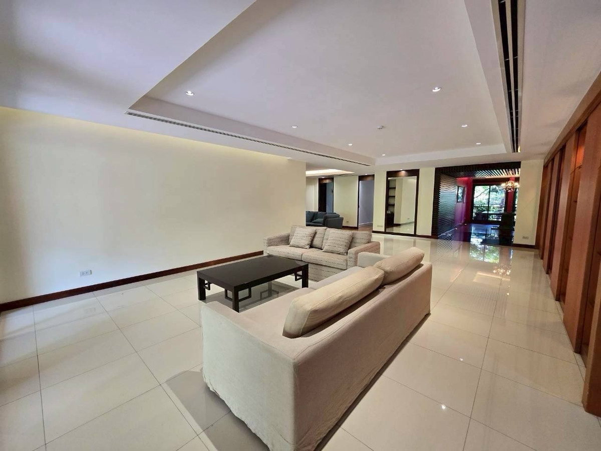 ให้เช่า คอนโด  Supreme Residence   3 ห้องนอน 400 ตร.ม. ห้องใหญ่ที่สุดในโครงการ พร้อมสวนส่วนตัว