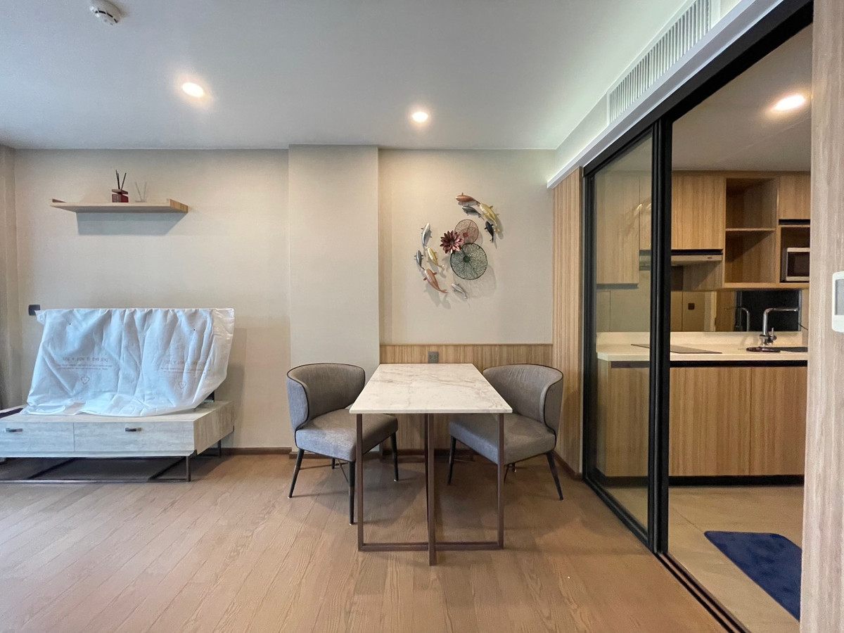 🔥 Rare Deal หลังสวน – เจ้าของยอมขายขาดทุน Na Vara Residence | Fully Furnished พร้อมอยู่