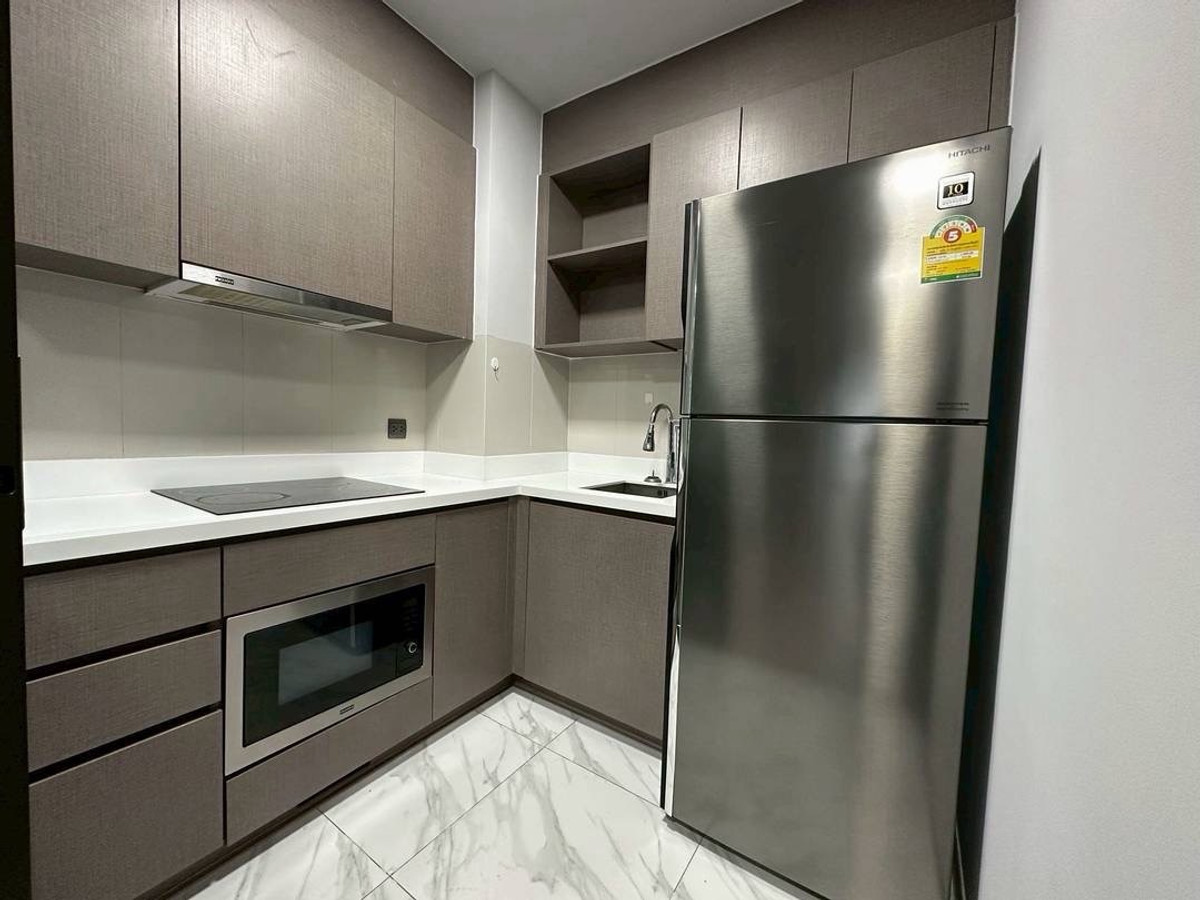 ขายคอนโด Rhythm Ekkamai ห้องใหญ่ 2 ห้องนอน ใกล้ BTS เอกมัย ทำเลสุขุมวิท ใกล้ Gateway Ekkamai