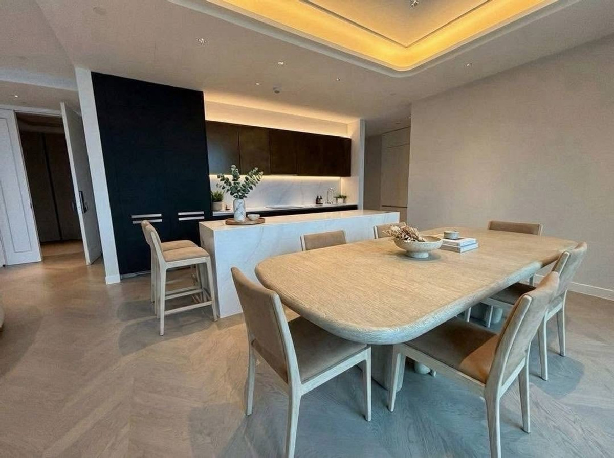 ขายและให้เช่า เพนท์เฮาส์ 2 ห้องนอน 151 ตร.ม ชั้นสูง ย่านวิทยุ ใกล้สวนลุมพินี