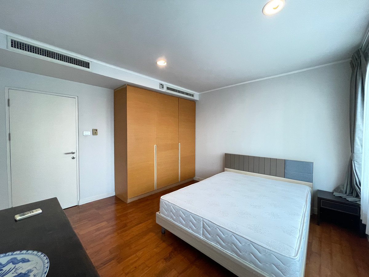 ✨ คอนโดห้องใหญ่ 2 ห้องนอน ใจกลางเพลินจิต ใกล้ BTS เพียงไม่กี่นาที