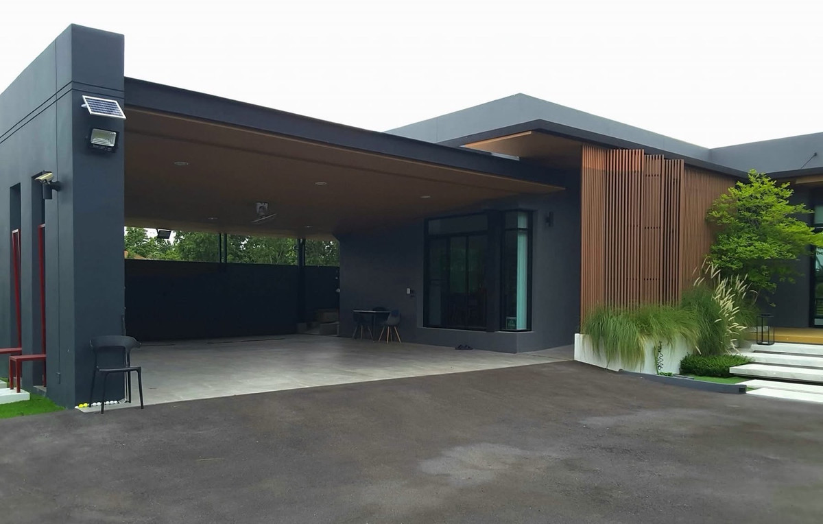 บ้านเดี่ยวติดสนามกอล์ฟ ลำลูกกา วิวพาโนรามา 180 องศา ใกล้ BTS คูคต และทางด่วน