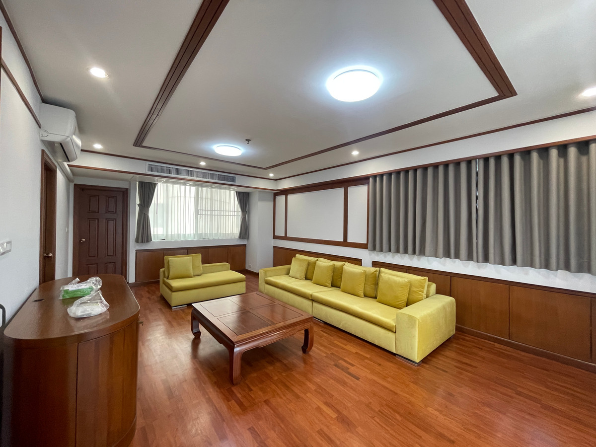 🏡 ให้เช่าคอนโด Ruamsuk Condominium | 3+1 ห้องนอน 4 ห้องน้ำ | 316 ตร.ม. | ใกล้ BTS พร้อมพงษ์ สุขุมวิท