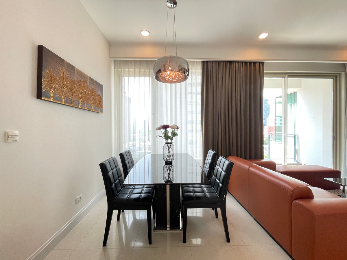 🏡 ให้เช่าคอนโด Q Langsuan | 2 ห้องนอน 2 ห้องน้ำ | 106 ตร.ม. | ใกล้ BTS ชิดลม ใจกลางกรุงเทพ