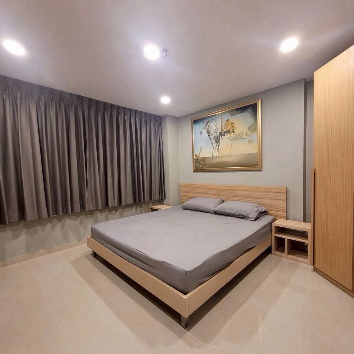 ขายคอนโด สุขุมวิท 39 ใกล้ BTS พร้อมพงษ์ ห้องใหญ่ 108 ตร.ม 2 ห้องนอน รีโนเวทใหม่ พร้อมอยู่ ใกล้ EmQuartier Fuji Super และ Samitivej