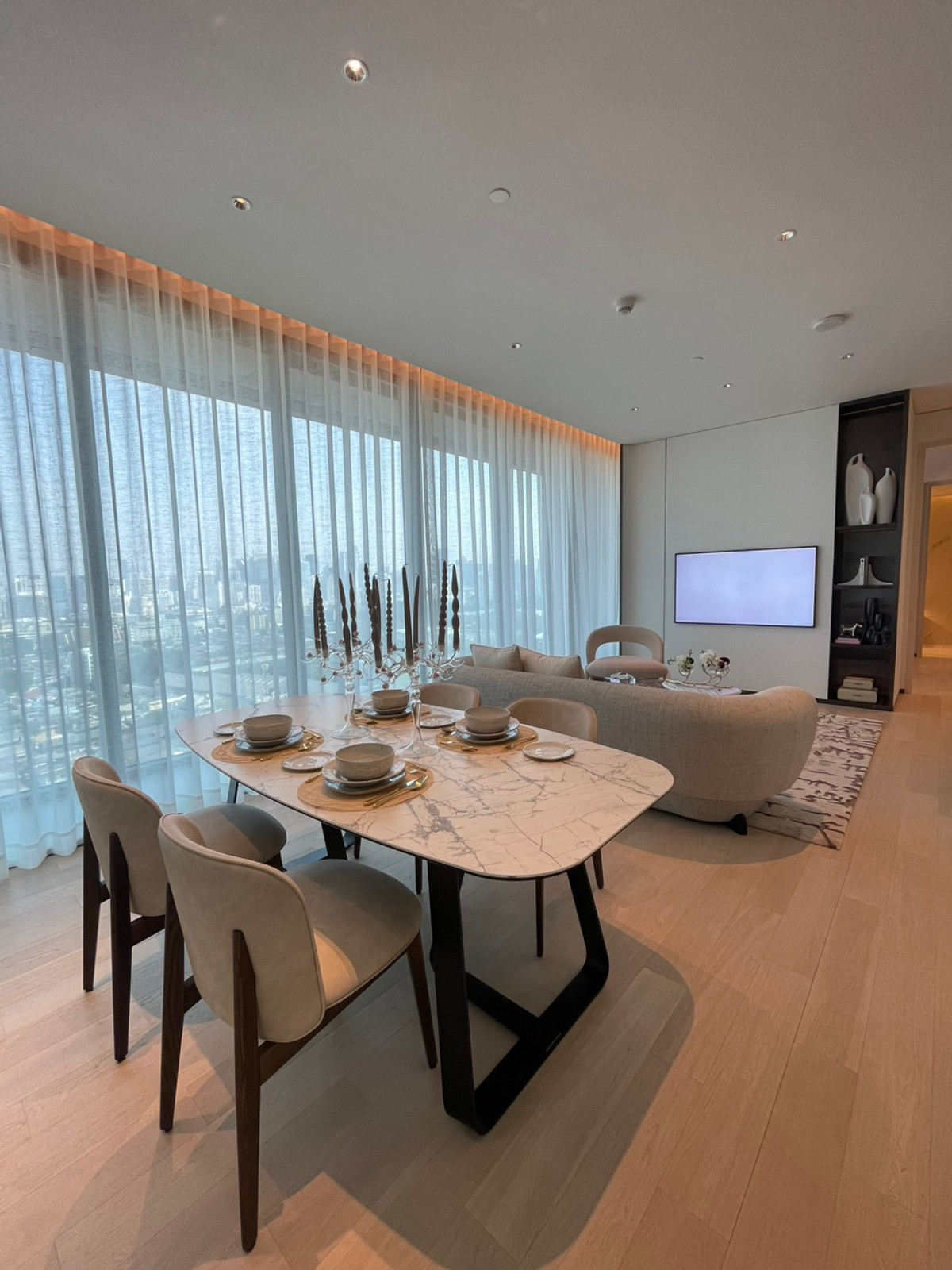 🖤 Ultra-Private Luxury Residence ใจกลางหลังสวน–ลุมพินี  คอนโด Low-Density ระดับ Super Prime สำหรับผู้ถือครองตัวจริง