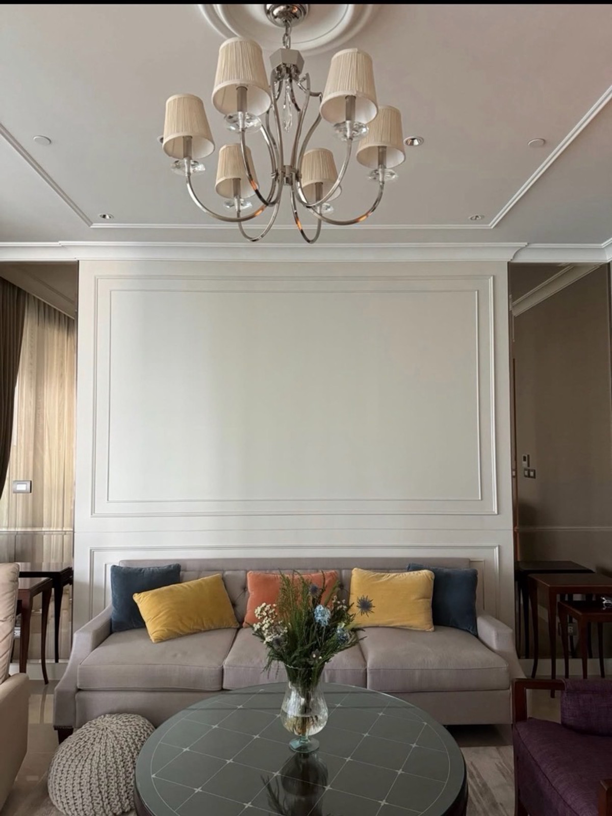 คอนโด Sindhorn Residence ห้องมุม ทำเลหลังสวน ใกล้สวนลุม ห้องว่าง พร้อมอยู่ ทำเล Super Prime เหมาะอยู่อาศัยและลงทุน