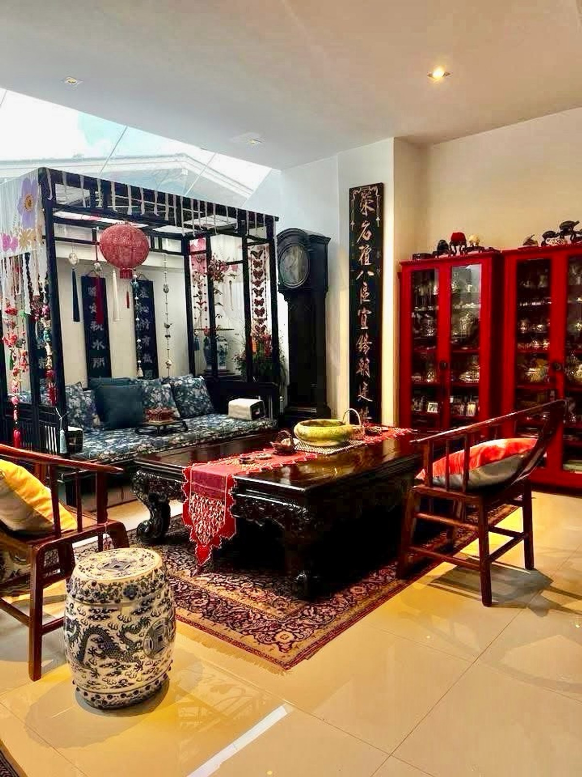 ขายพร้อมผู้เช่าถึง 1 ส.ค. 2571 ทาวน์เฮ้าส์ สุขุมวิท 71 ชั้น 8 ใกล้ BTS พระโขนง และโรงเรียนนานาชาติ เหมาะสำหรับอยู่อาศัยหรือลงทุน