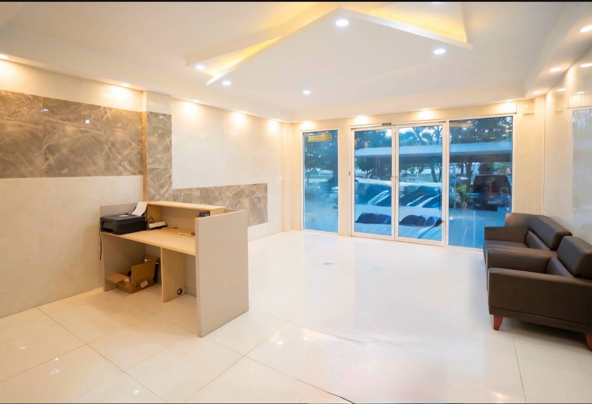 โฮมออฟฟิศ 4 ชั้น ทำเลใกล้สนามบินสุวรรณภูมิ เดินทางสะดวก เหมาะทำธุรกิจและลงทุน ปล่อยเช่าง่าย