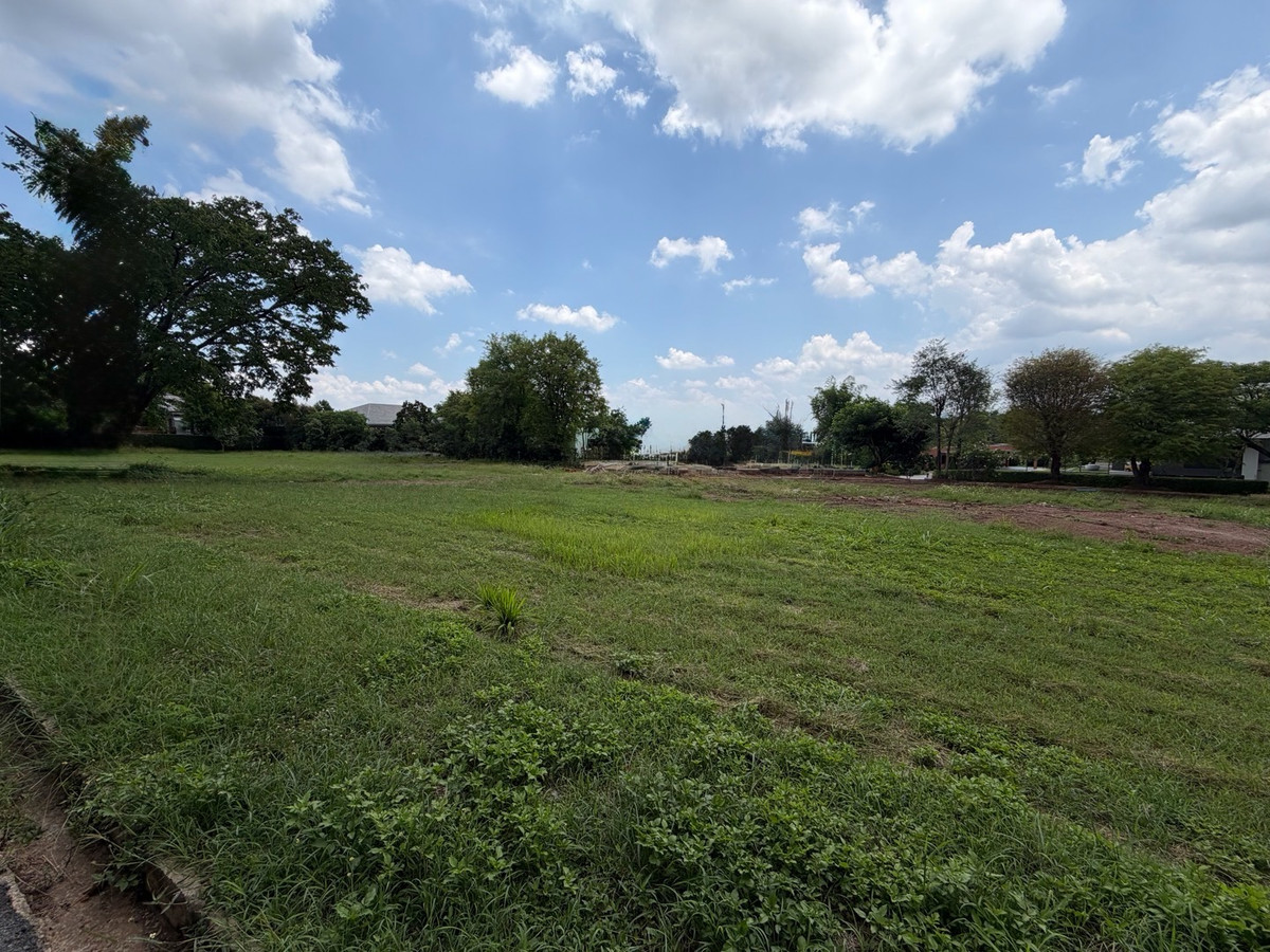 ขายที่ดินเขาใหญ่ 340 ตร.วา หมูสี ปากช่อง ใกล้ถนนธนะรัชต์ เห็นวิวภูเขา ในโครงการคุณภาพ