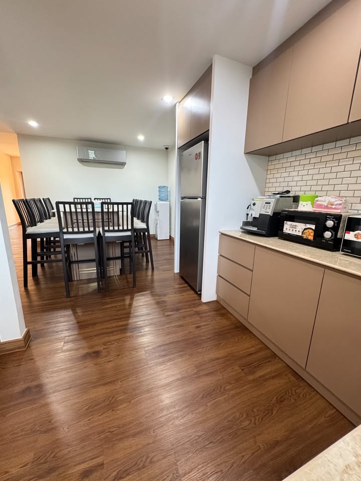ขายโฮมออฟฟิศ 4 ชั้นระดับพรีเมียม JW Urban Home Office ย่านดอนเมือง-สรงประภา พร้อมลิฟต์แก้วส่วนตัว ตกแต่งครบพร้อมใช้งาน