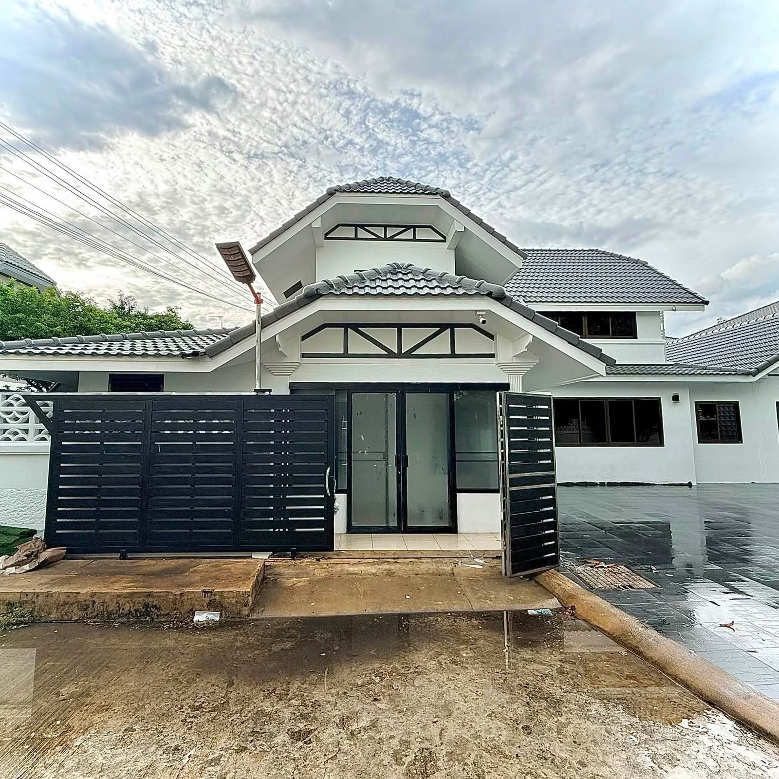 บ้านเดี่ยวนวมินทร์ ทำเลศักยภาพสำหรับ Home Office และธุรกิจ ใกล้แหล่งไลฟ์สไตล์และโรงพยาบาล รองรับการใช้งานหลากหลายรูปแบบ พร้อมขายหรือเช่า