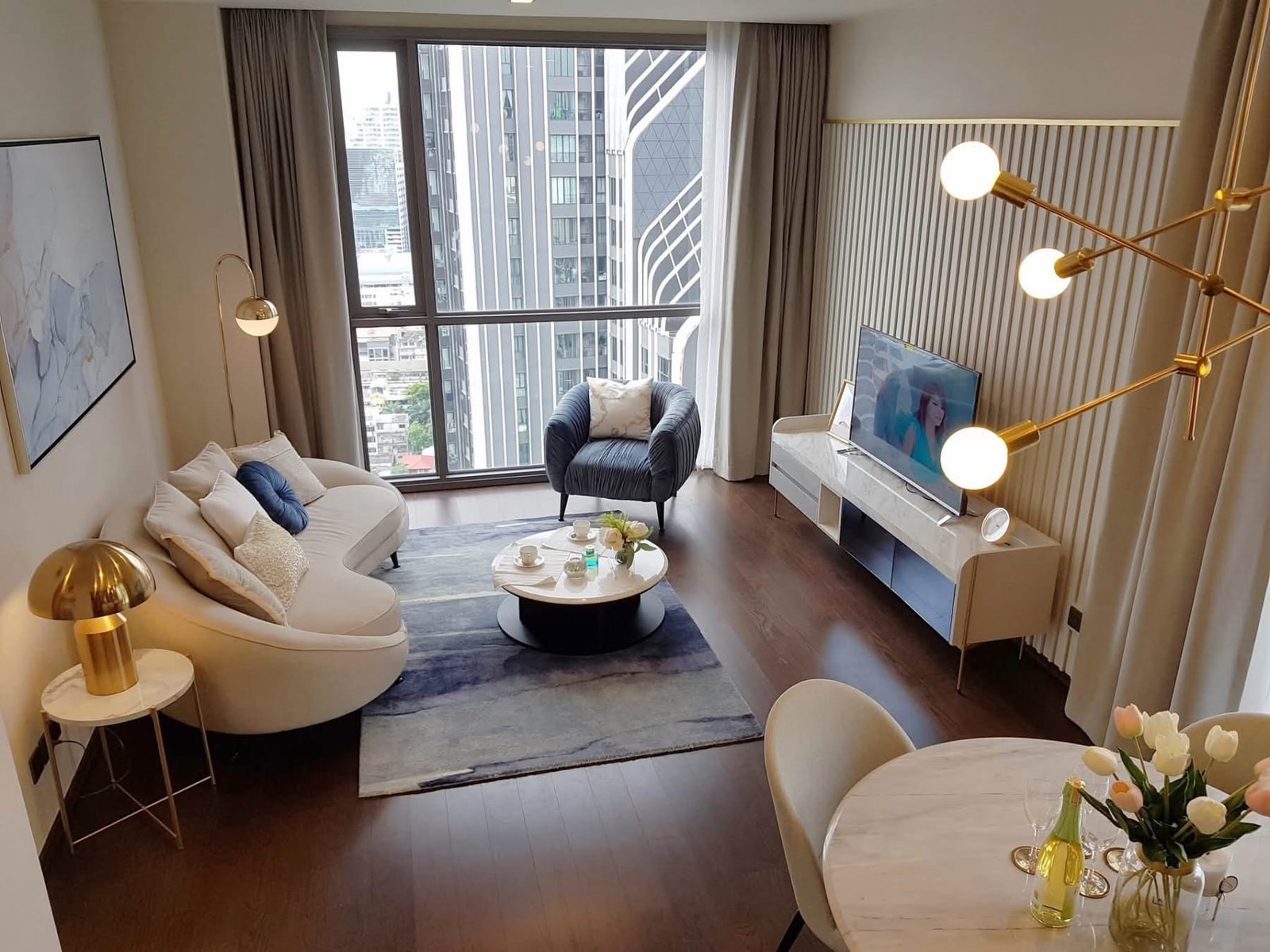 ขาย ห้องหัวมุม Prime Investment 2BR ที่ THE LINE ราชเทวี ใกล้สยาม