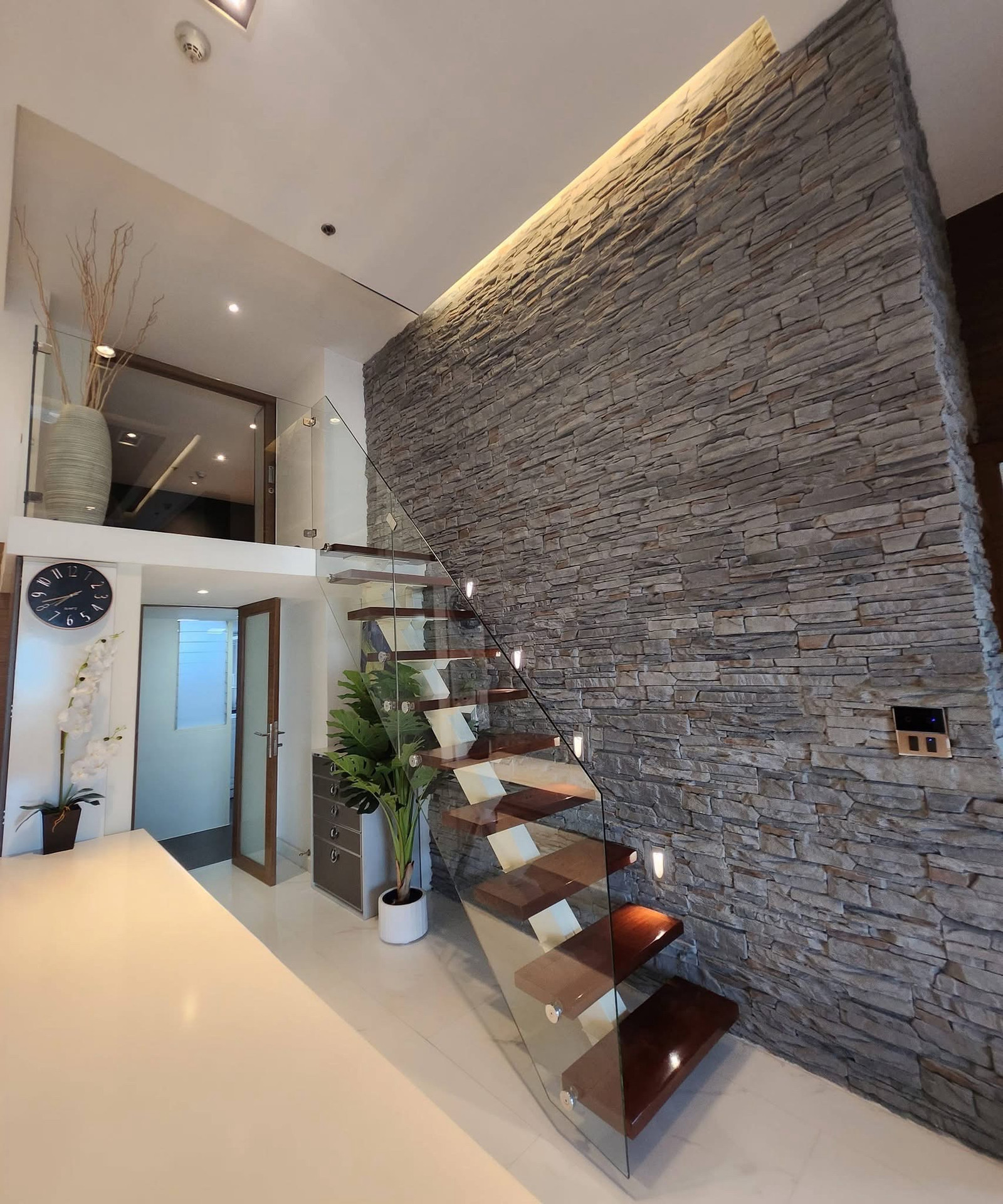 ขายและให้เช่าคอนโด Duplex Penthouse หรู 4 ห้องนอน ทำเลศักยภาพใจกลางทองหล่อ โครงการ 59 Heritage ใกล้ BTS ทองหล่อ